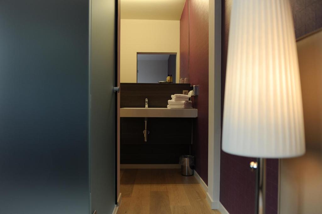 Charmehotel Villa Saporis Hasselt Rum bild