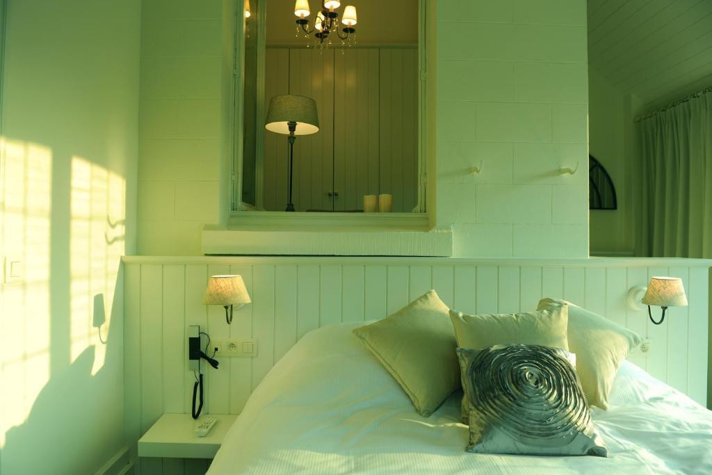 Charmehotel Villa Saporis Hasselt Rum bild