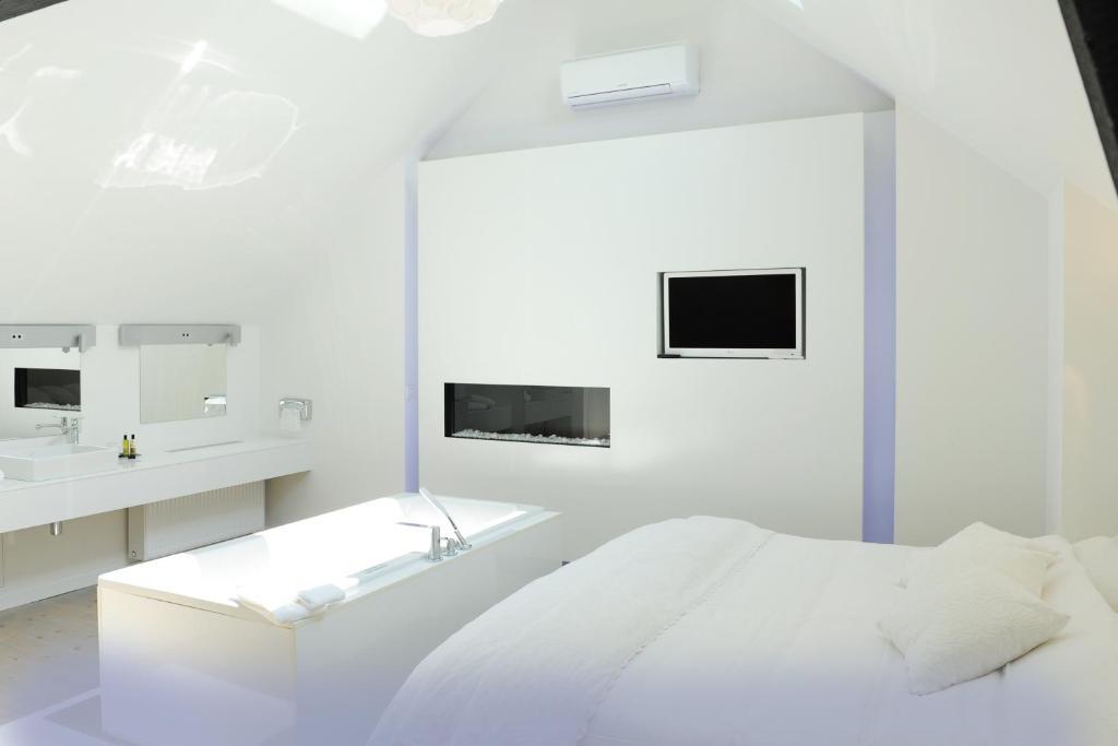 Charmehotel Villa Saporis Hasselt Rum bild