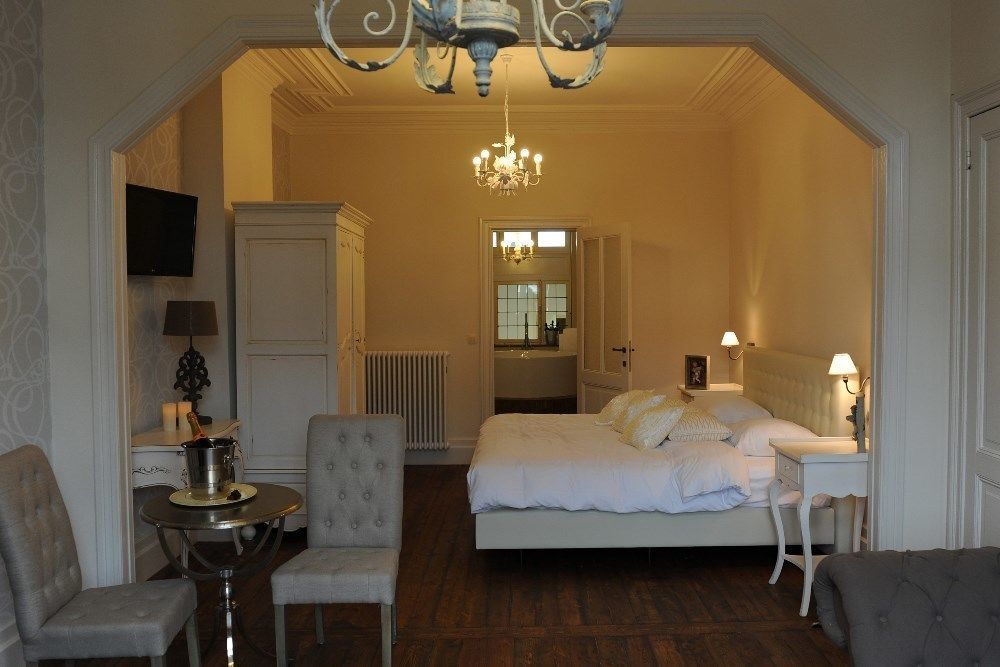 Charmehotel Villa Saporis Hasselt Exteriör bild